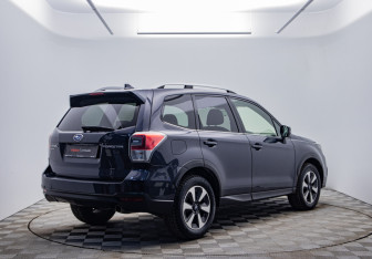 Подержанный автомобиль Subaru Forester Suv 2016 года (5 фото)