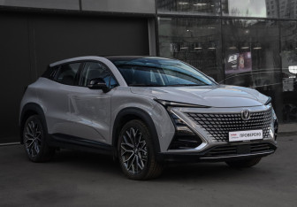 Подержанный автомобиль Changan UNI-T 2024 года (3 фото)