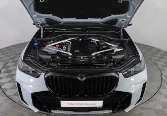 Новый BMW X5 2025 (10 фото)