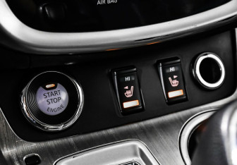 Подержанный автомобиль Nissan Murano Suv 2016 года (14 фото)