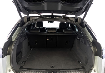 Новый Land Rover Range Rover Velar 2025 (8 фото)