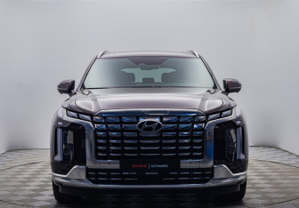 Подержанный автомобиль Hyundai Palisade 2023 года (8 фото)