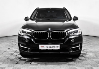 Подержанный автомобиль BMW X5 2014 года (2 фото)