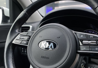 Подержанный автомобиль Kia Sportage 2019 года (26 фото)