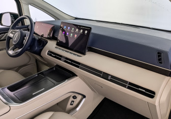 Подержанный автомобиль Wey 80 2024 года (13 фото)