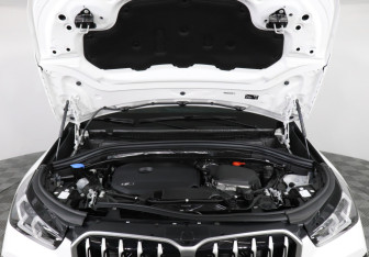 Новый BMW X1 2025 (10 фото)