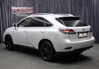Подержанный автомобиль Lexus RX 2013 года (7 фото)