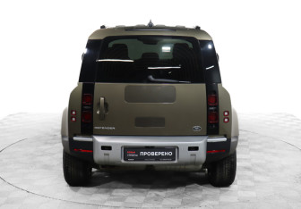 Подержанный автомобиль Land Rover Defender Suv 2020 года (6 фото)