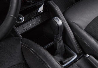 Подержанный автомобиль Renault Kaptur 2020 года (23 фото)