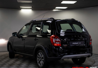Подержанный автомобиль LADA (ВАЗ) Granta Wagon 2022 года (23 фото)