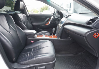 Подержанный автомобиль Toyota Camry Sedan 2011 года (13 фото)