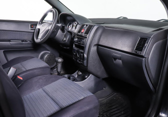 Подержанный автомобиль Hyundai Getz 2010 года (10 фото)