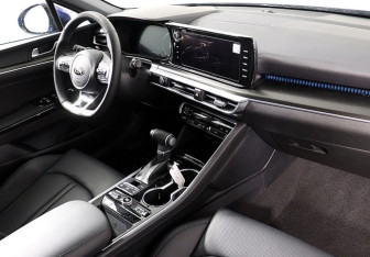 Новый Kia K5 2024 (5 фото)