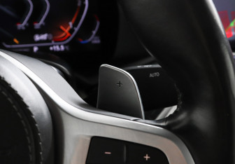 Подержанный автомобиль BMW X6 2019 года (19 фото)