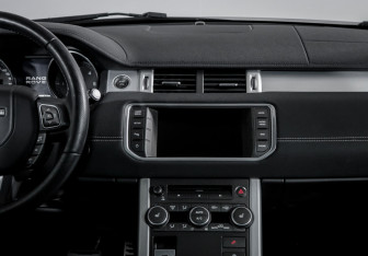 Подержанный автомобиль Land Rover Range Rover Evoque 2012 года (13 фото)