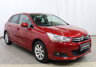 Подержанный автомобиль Citroen C4 Hatchback 2011 года (3 фото)