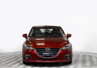 Подержанный автомобиль Mazda 3 Hatchback 2013 года (2 фото)