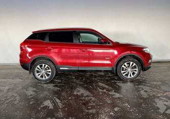 Подержанный автомобиль Geely Atlas 2020 года (8 фото)