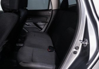 Подержанный автомобиль Renault Duster 2022 года (9 фото)