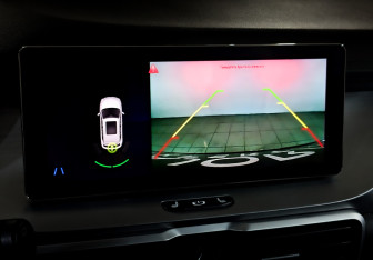 Подержанный автомобиль Geely Coolray 2022 года (25 фото)