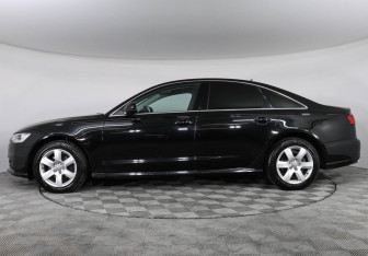 Подержанный автомобиль Audi A6 Sedan 2015 года (8 фото)