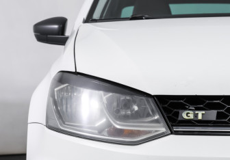 Подержанный автомобиль Volkswagen Polo Sedan 2017 года (21 фото)