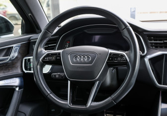 Подержанный автомобиль Audi A6 allroad 2020 года (16 фото)