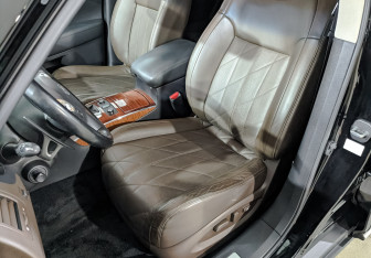 Подержанный автомобиль Infiniti QX70 2014 года (20 фото)