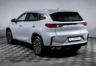 Подержанный автомобиль Exeed TXL 2023 года (7 фото)