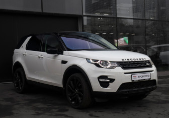 Подержанный автомобиль Land Rover Discovery Sport 2016 года (3 фото)