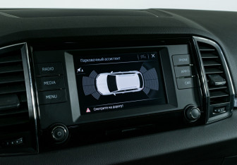 Подержанный автомобиль Skoda Karoq 2020 года (16 фото)