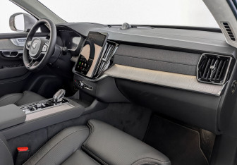 Новый Volvo XC90 2025 (9 фото)