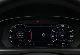Подержанный автомобиль Volkswagen Tiguan 2018 года (13 фото)