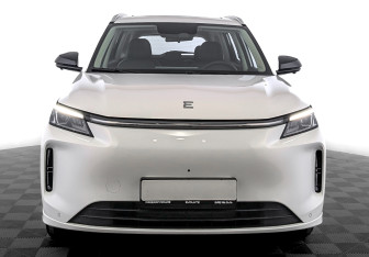 Новый Evolute i-SPACE 2025 (5 фото)