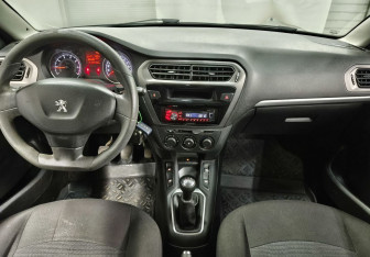 Подержанный автомобиль Peugeot 301 2014 года (11 фото)