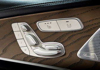 Подержанный автомобиль Mercedes-Benz AMG GT Liftback 2019 года (21 фото)