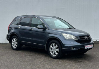 Подержанный автомобиль Honda CR-V 2012 года (3 фото)