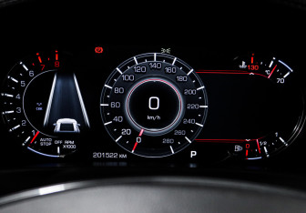 Подержанный автомобиль Cadillac CT6 2019 года (11 фото)