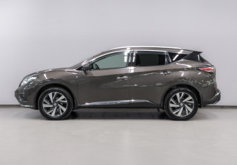 Подержанный автомобиль Nissan Murano Suv 2021 года (8 фото)