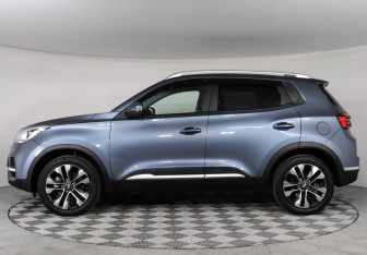 Подержанный автомобиль Chery Tiggo 4 2021 года (8 фото)