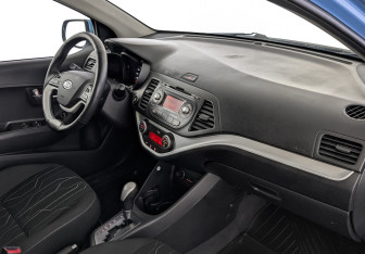 Подержанный автомобиль Kia Picanto 2011 года (13 фото)