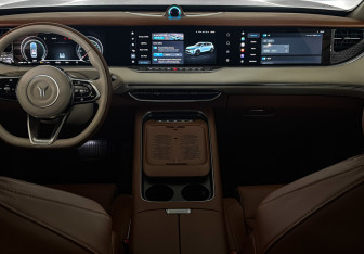 Подержанный автомобиль Voyah Free 2023 года (23 фото)