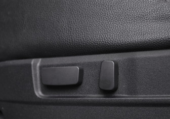 Подержанный автомобиль Mitsubishi Outlander 2014 года (9 фото)