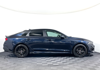 Подержанный автомобиль Kia K5 2020 года (4 фото)