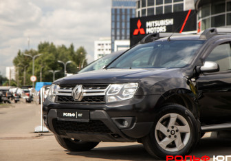 Подержанный автомобиль Renault Duster 2019 года (15 фото)