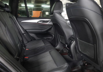 Подержанный автомобиль BMW X3 2019 года (11 фото)