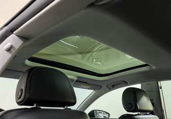 Подержанный автомобиль Audi A7 2023 года (17 фото)