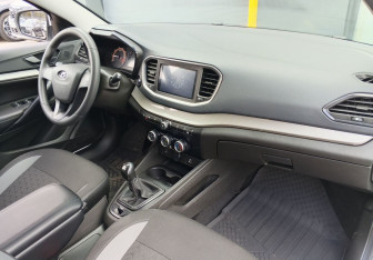 Подержанный автомобиль LADA (ВАЗ) Vesta Sedan 2024 года (10 фото)