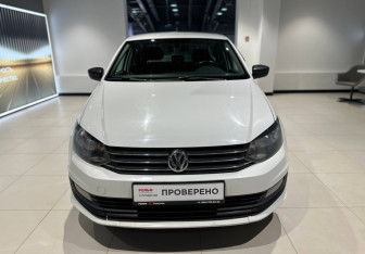 Подержанный автомобиль Volkswagen Polo Sedan 2018 года (2 фото)