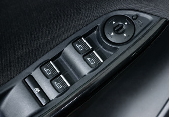 Подержанный автомобиль Ford Focus Hatchback 2019 года (12 фото)